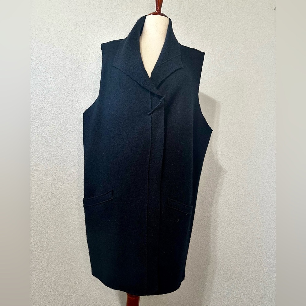 Eileen Fisher Lightweight Boiled Wool Gilet/Vest. Black. Size XL.